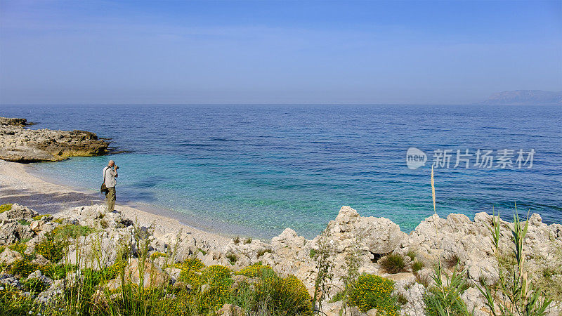 Cala dell'Uzzo位于意大利西西里岛西北部的自然保护区，绵延约7公里的原始海岸线。